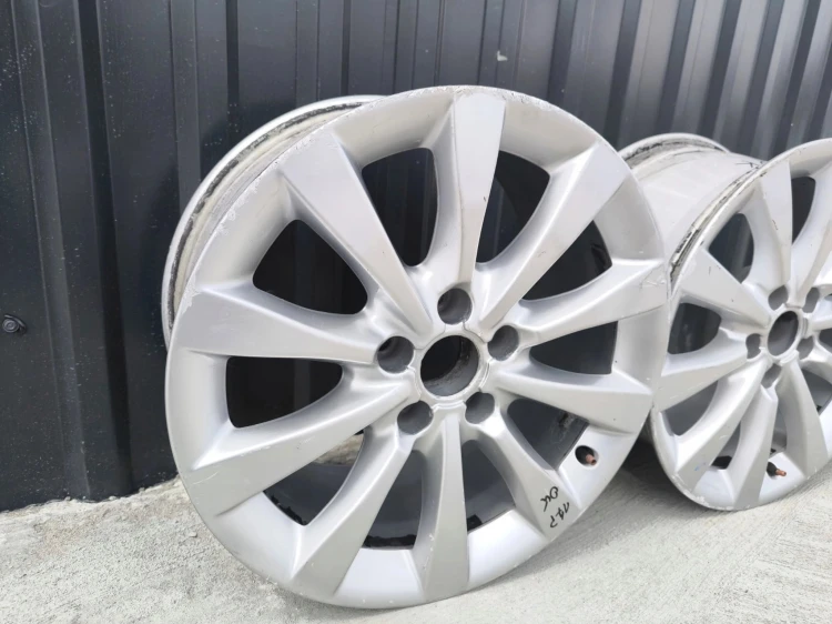 FELGA FELGI VW AUDI A4 A5 A6 ITP 8.0J R17 ET39 4G0601025AG *17P*