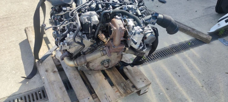 SILNIK AUDI A4 B8 A5 8T Q5 8R 3.0 TDI CAPA KOMPLET