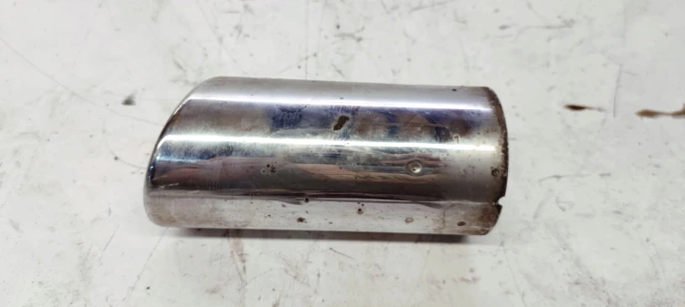 WYDECH KOŃCÓWKA TŁUMIKA AUDI A3 8V 8V0253825A / B