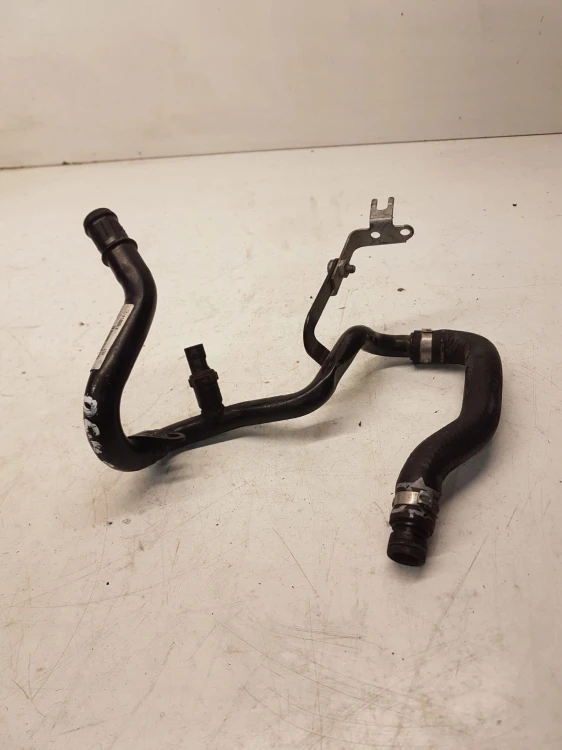 PRZEWÓD WĄŻ WODY AUDI A6 C6 059121070D