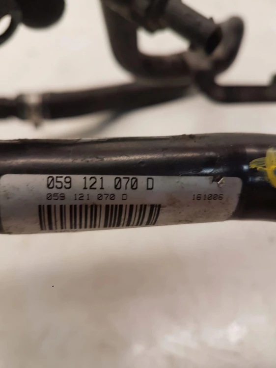 PRZEWÓD WĄŻ WODY AUDI A6 C6 059121070D