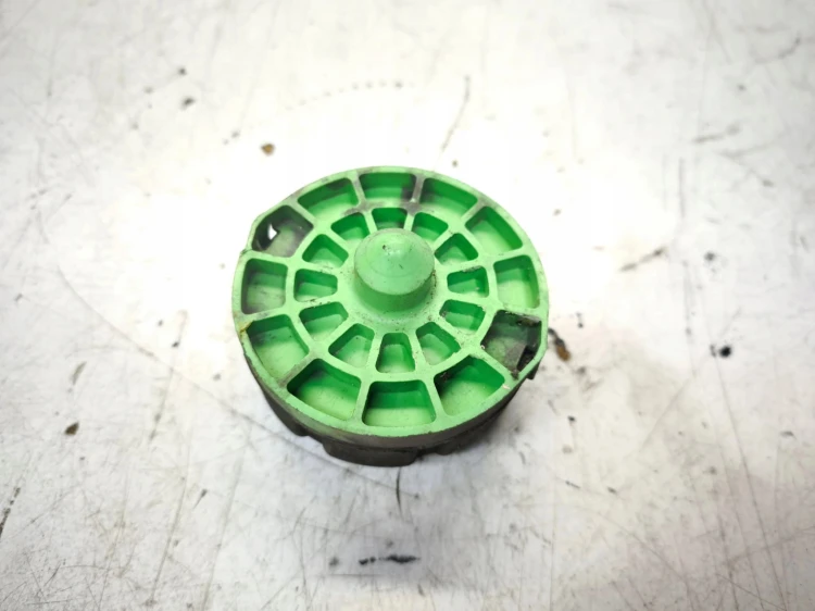 PODUSZKA POD SPRĘŻYNE TYŁ AUDI A4 B8 A5 8T A6 C7 8K0512141E