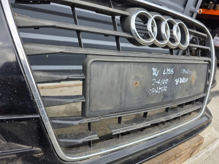 ZDERZAK PRZÓD KOMPLETNY AUDI A3 8V 3-DRZWI SPORTBACK S LINE LY9B SPRYSKI
