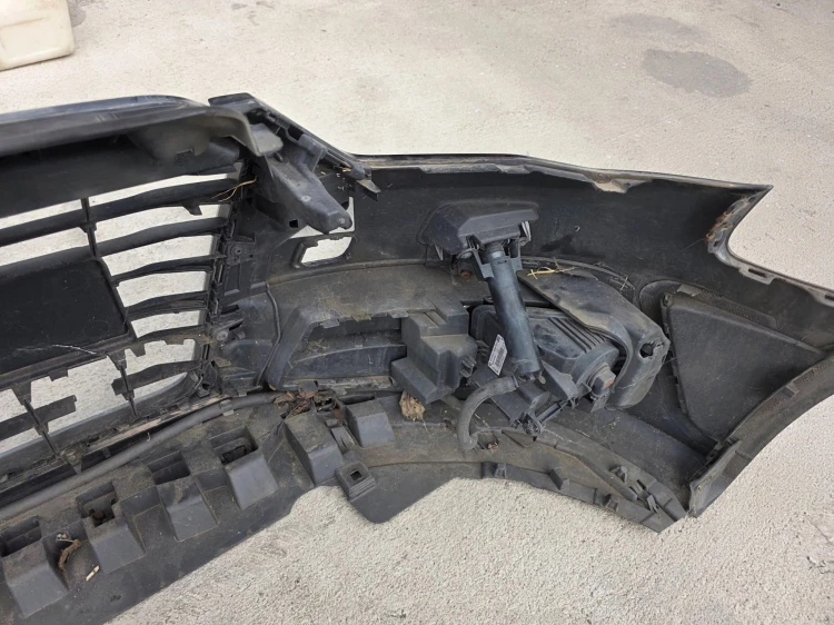 ZDERZAK PRZÓD KOMPLETNY AUDI A3 8V 3-DRZWI SPORTBACK S LINE LY9B SPRYSKI