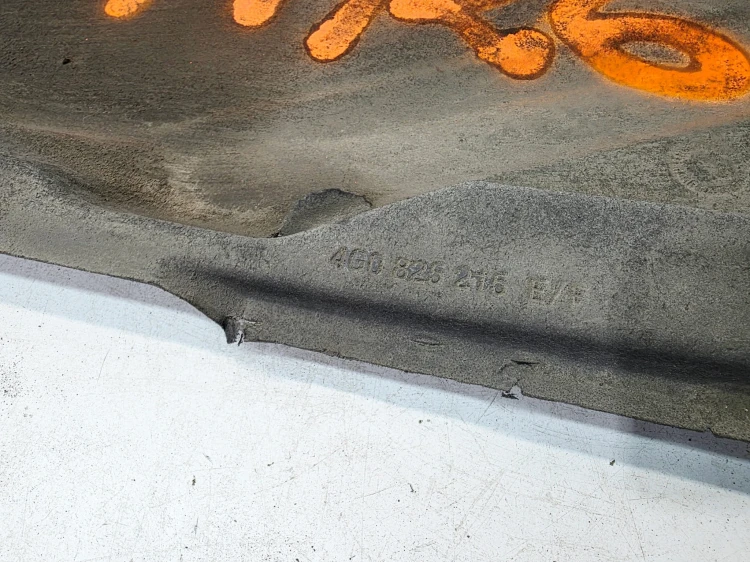 OSŁONA PŁYTA PODWOZIA LEWY TYŁ MAŁA AUDI A6 C7 A7 4G0825215E 71/26