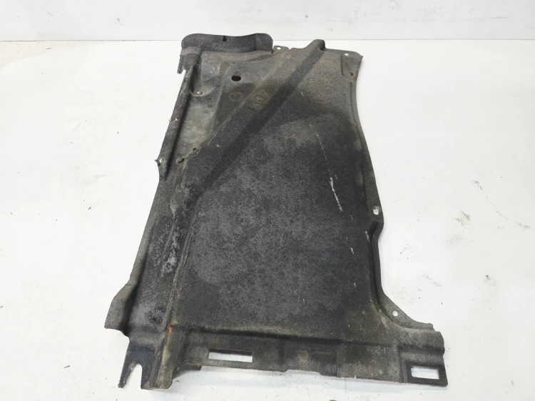 OSŁONA PŁYTA PODWOZIA LEWY TYŁ MAŁA AUDI A6 C7 A7 4G0825215E 71/26