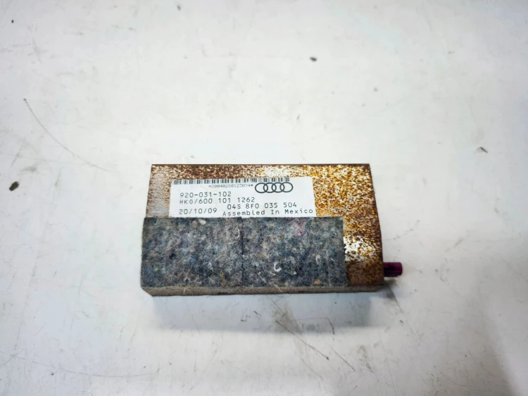 ANTENA WZMACNIACZ ANTENOWY AUDI A5 8T CABRIO 8F0035504
