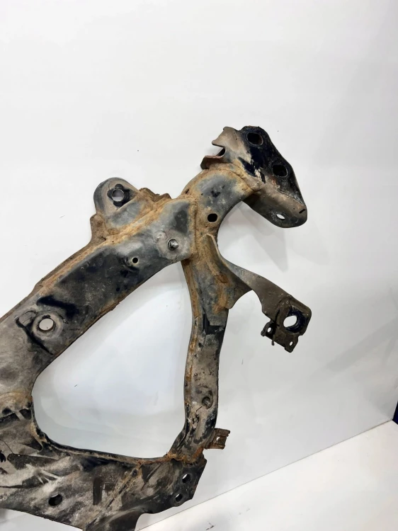 TRAWERS SANKI WÓZEK PRZÓD AUDI Q5 FY 80B399347L