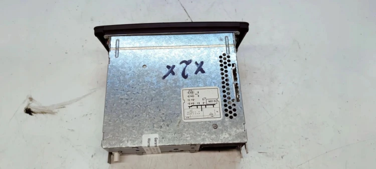 RADIO AUDI CHORUS AUDI A1 8X 8X0035160A ***2***