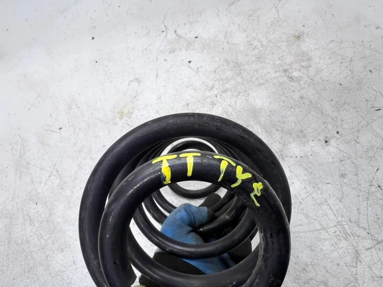 SPRĘŻYNA TYŁ TYLNA LEWA LUB PRAWA AUDI TTS TT 12MM X 284MM