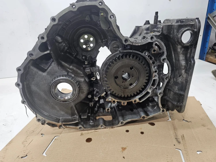 OBUDOWA OSŁONA SKRZYNI BIEGÓW VOLKSWAGEN SHARAN II 1.9 TDI 09B321105