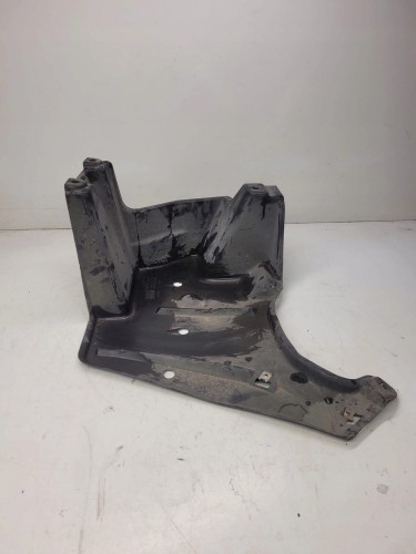 OSŁONA PODWOZIA LEWA AUDI A6 C7 4G0825219B
