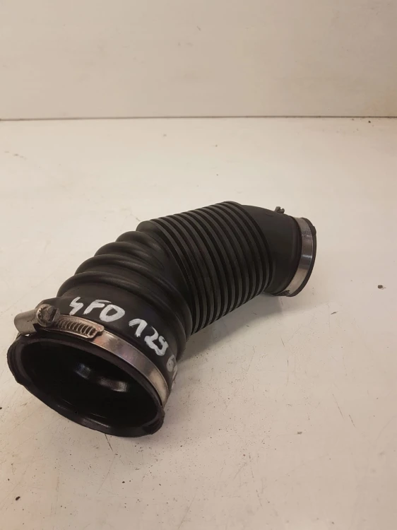 RURA WĄŻ POWIETRZA AUDI A6 C6 2.7 3.0 TDI 4F0129615L