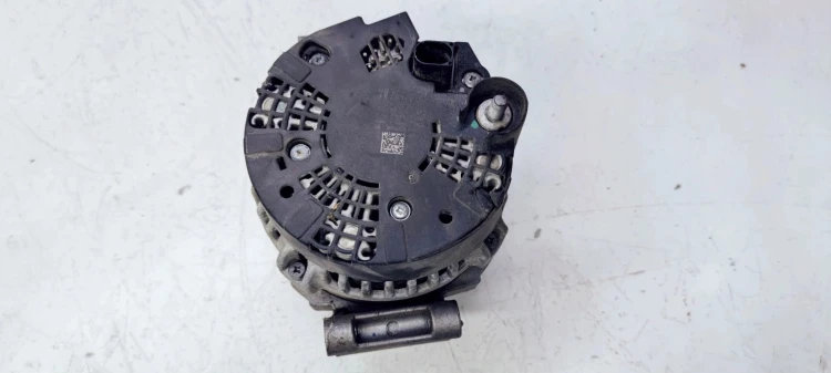 ALTERNATOR AUDI A4 A5 1.8 2.0 TFSI 150A 06H903017T
