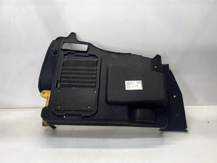 BOCZEK BAGAŻNIKA PRAWY AUDI A3 CABRIO 8P7863880D 1F9
