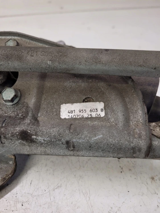 MECHANIZM WYCIERACZEK AUDI A4 A6 VW 3D1955113C