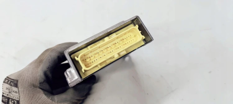 SENSOR PRZYSPIESZENIA AUDI A6 C7 A7 4G0907637