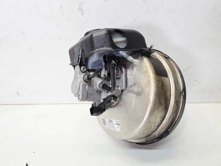 SERWO POMPA HAMULCOWA AUDI A4 B9 A5 8W0612103G