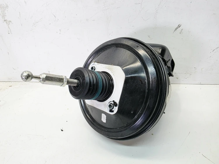 SERWO POMPA HAMULCOWA AUDI A4 B9 A5 8W0612103G