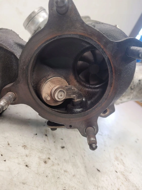 TURBOSPRĘŻARKA AUDI A4 A5 Q5 2.0 TFSI 06H145702S