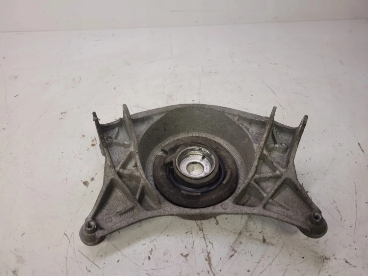 MOCOWANIE GÓRNE AMORTYZATORA AUDI Q5 8R 8R0412383