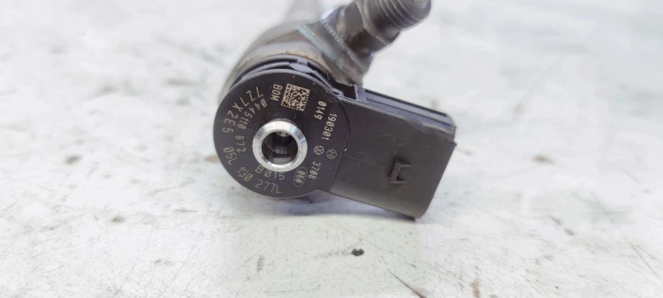 WTRYSKIWACZ WTRYSK AUDI A6 C8 2.0 DFB 05L130277L