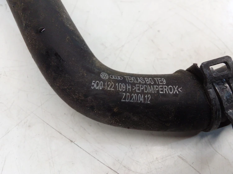 RURA WĄŻ WODY AUDI VW SKODA ORYGINAŁ 5Q0122109H