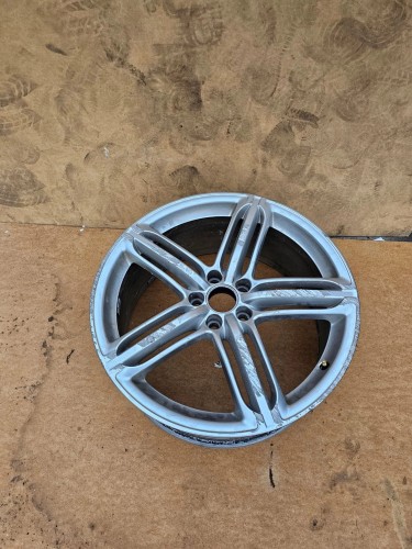 FELGA FELGI AUDI A4 A5 A6 R20 ET 45 4G0601025BN **1**