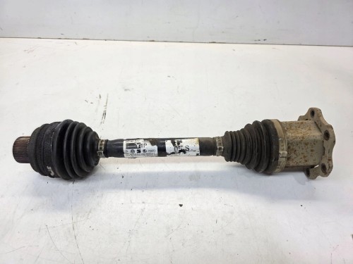 PÓŁOŚ LEWA LUB PRAWA PRZÓD AUDI A4 B9 A5 8W0407271P