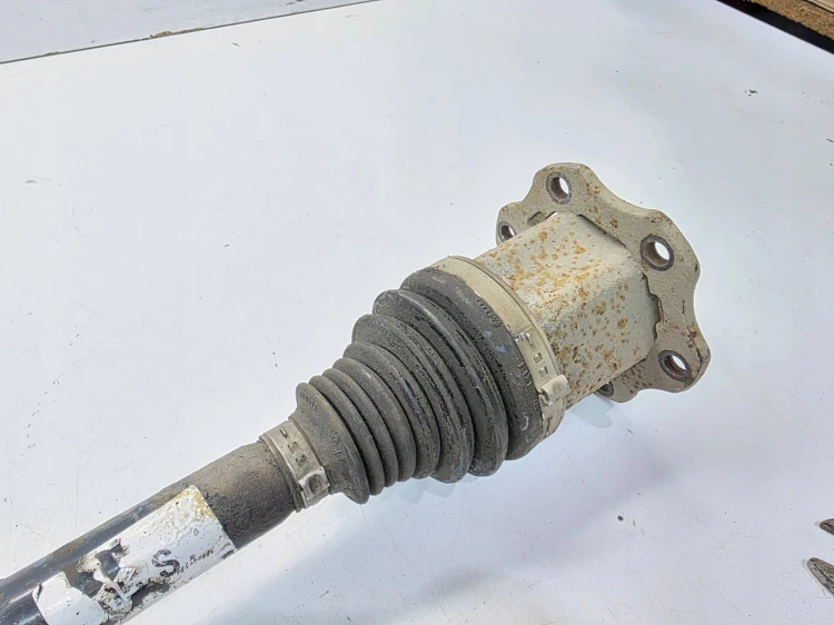PÓŁOŚ LEWA LUB PRAWA PRZÓD AUDI A4 B9 A5 8W0407271P