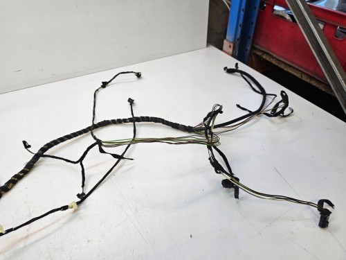 WIĄZKA KLAPY BAGAŻNIKA AUDI A3 8V 8V3971147C