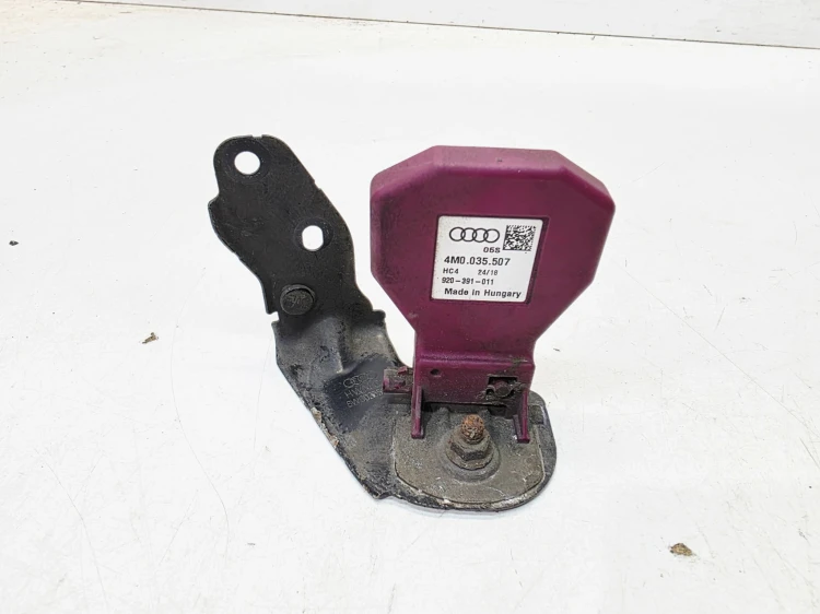 WZMACNIACZ ANTENOWY MODUŁ AUDI A4 B9 A5 8W 4M0035507 8W0035525A