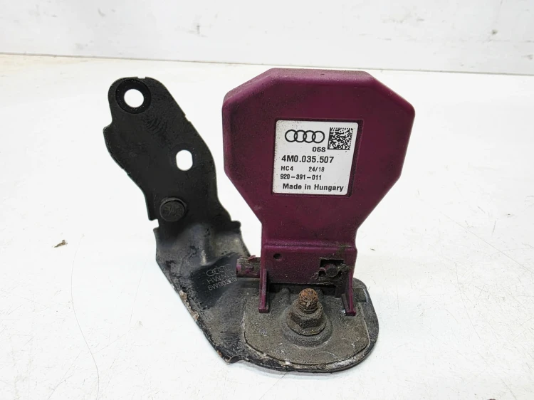 WZMACNIACZ ANTENOWY MODUŁ AUDI A4 B9 A5 8W 4M0035507 8W0035525A