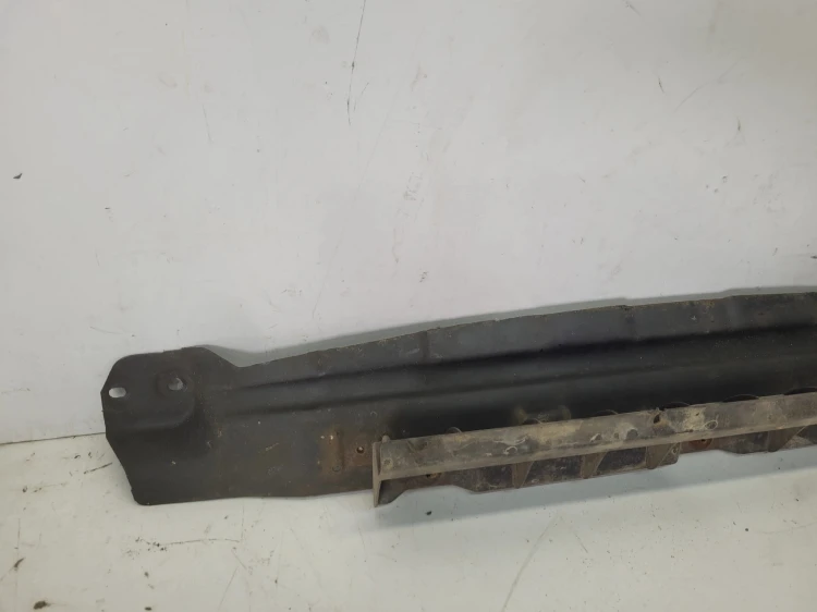 LISTWA BELKA PASA PRZEDNIEGO AUDI Q7 4L 4L0805551A