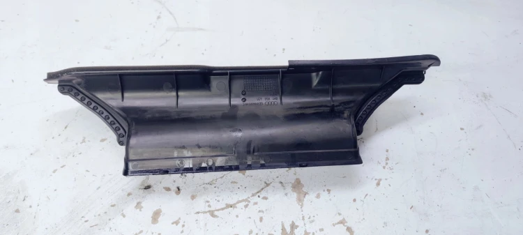 WYLOT KRATKA POWIETRZA AUDI A4 B6 CABRIO 8H1858431