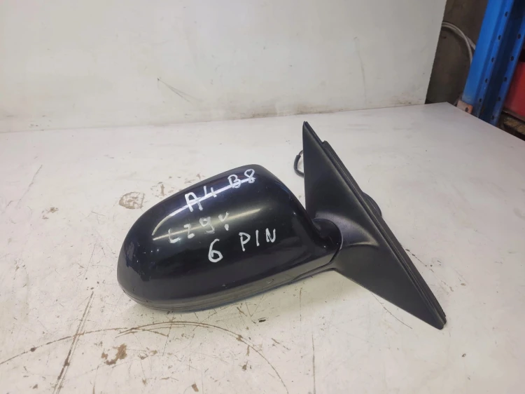LUSTERKO PRAWE AUDI A4 B8 LIFT LZ9Y 6-PIN UK