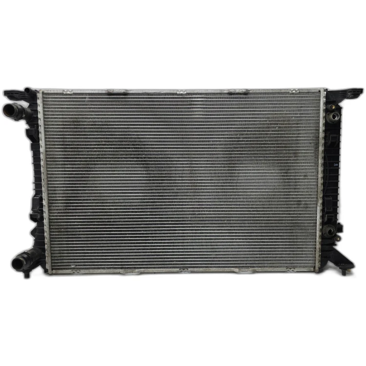 CHŁODNICA WODY AUTOMAT AUDI A4 B8 A5 8T Q5 8R 2.0 TDI TFSI 8K0121251T