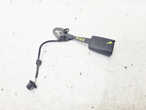 ZAPINKA PASA LEWA LUB PRAWA Z CZUJNIKIEM AUDI A4 B7 8E0857755G 1/26
