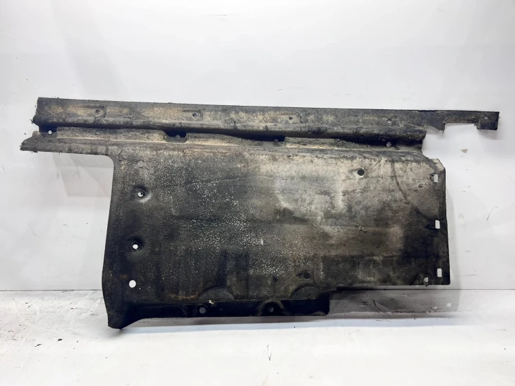OSŁONA PŁYTA PODWOZIA PRAWA DUŻA AUDI Q5 8R LIFT 8R0825208E 20/26