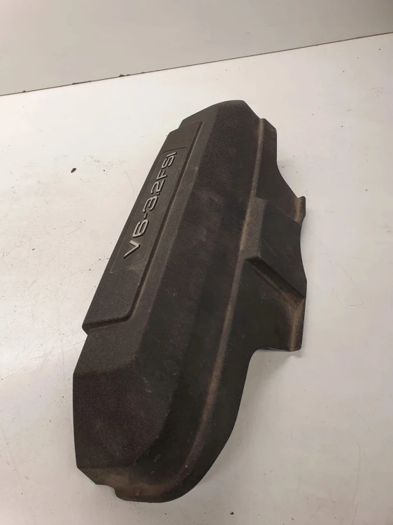 OSŁONA POKRYWA SILNIKA AUDI A6 3.2 FSI 06E103925H