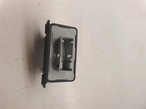 MODUŁ STEROWNIK ŚWIATEŁ AUDI A3 A4 A6 8P0907357H