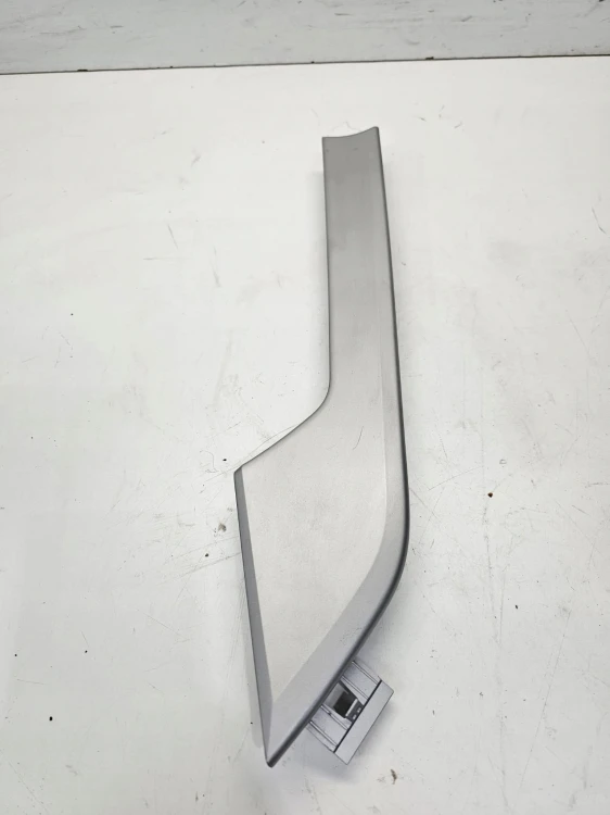 DEKOR LISTWA DRZWI LEWY PRZÓD AUDI A4 B9 8W0867409AG