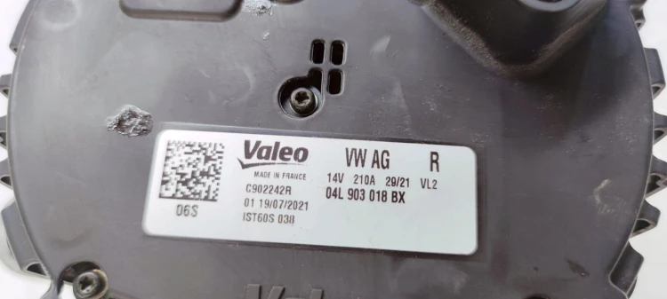 ALTERNATOR AUDI A6 C8 A7 2.0 TDI 04L903018BX 210A