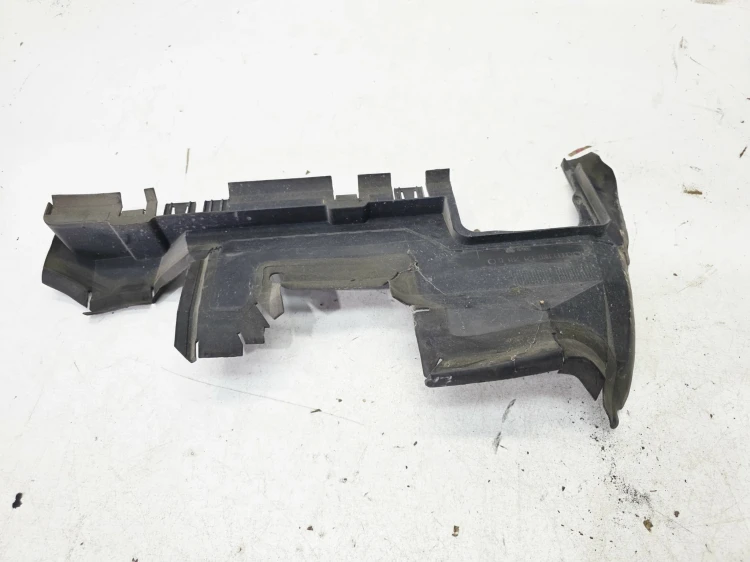 KIEROWNICA POWIETRZA PRAWA AUDI A4 B8 A5 8T 8K0121284G