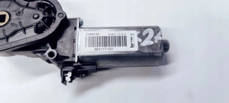 SILNICZEK REGULACJI FOTELA AUDI A6 A7 924117-101 2