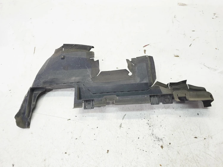 KIEROWNICA POWIETRZA PRAWA AUDI A4 B8 A5 8T 8K0121284G