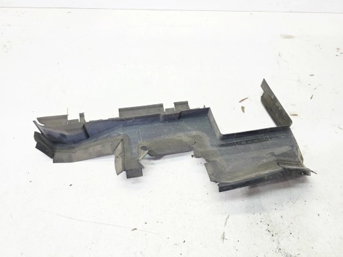 KIEROWNICA POWIETRZA PRAWA AUDI A4 B8 A5 8T 8K0121284J