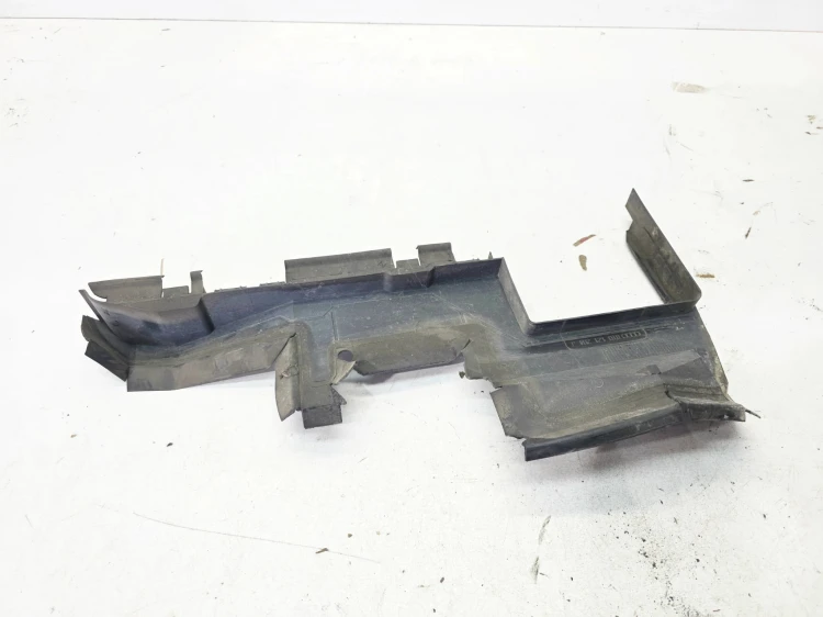 KIEROWNICA POWIETRZA PRAWA AUDI A4 B8 A5 8T 8K0121284J