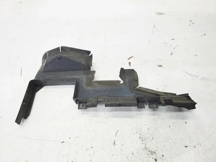 KIEROWNICA POWIETRZA PRAWA AUDI A4 B8 A5 8T 8K0121284J