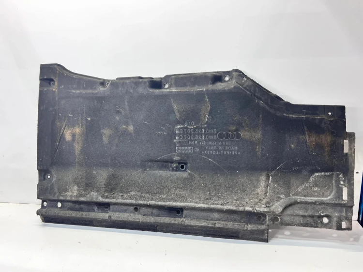 OSŁONA PODWOZIA LEWA AUDI A4 B9 LIFT A5 8W 8W0825207B 1/25